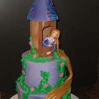 Tangled / Rapunzal buttercream with fondant accents