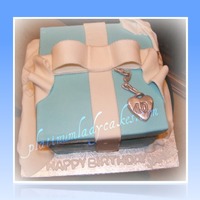 Tiffany Blue Box Cake 