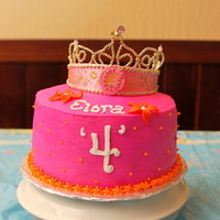 Princess Aurora Cake I made this cake for my daughter's 4th Birthday party, she LOVES princess Aurora! It was so simple and I'm so glad I used 4...