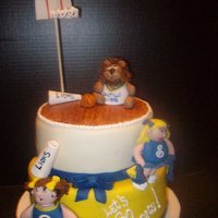 School Mascot Cake At our Fall Fundraiser they auctioned this cake