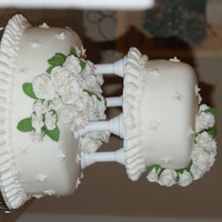 Wedding Cake This is my last cake for Course 3 of the wilton class.