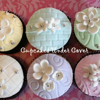 Spring & Easter Inspired Spring & Easter inspired cupcakes.