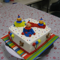 Clown, Bear, Ballon Level 1 Contest This is a cake that I did for a contest. It was for people that had completed Wilton level 1 or higher. I got first place. I am in the...