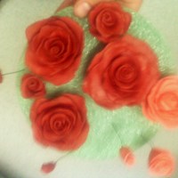 Homemade Gumpaste Flowers I hand made these flowers without using a mold or a cutter.