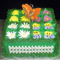 Flower Garden Cake I was asked to create a flower design cake and this is what I envisioned. I used buttercream icing for the cake and created the flowers...