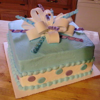 Gift Box Cake buttercream cake w/ fondant accents