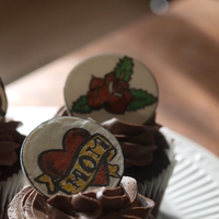 Tattoo Cupcake Toppers I decided to treat my tattoo artist to some "inspiration" when I went to get a cupcake tattoo. I drew traditional tattoo images...