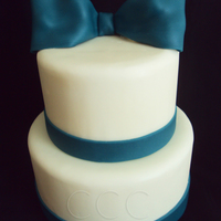Blue Bow Cake 