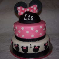 Minnie Mouse! Cake made for my grandaughters 1ST birthday made to match her ear/bow headband!
