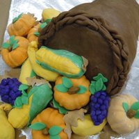 Horn Of Plenty this is all fondant