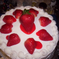 Strawberry Lover made this cake for valentines day ;-)