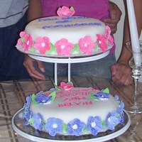 Flowers fondant cake with flowers
