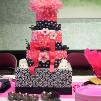 Baby Shower I think the flower was alittle big but it turned out nice. I like it and so did the mom to be.