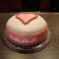 My First Cake Using Fondant 