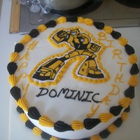 Bumblebee Transformers Cake Transformers Bumblebee cake. Bumblebee is a FBCT.
