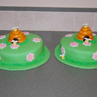 Honey Bee Cake 