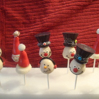 Snow Man & Santa Hat Holiday Cake Pops