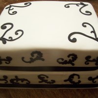 Black And White Cake Black and White fondant cake.