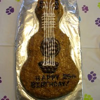 Guitar Cake My first attempt at cake decorating for my husband's birthday about 3 years ago. This was when I realized that cake decorating was fun...