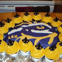 Lsu Tiger Eye LSU tiger eye with Saints cupcakes!