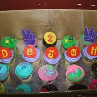 Hippy Cupcakes!! Done for my Lovely God-daughter's 2nd Birthday.