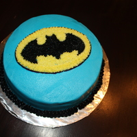 Wilton Course 1 Lesson 2 Batman Cake My first cake from Cake Class Course 1. Using tip #16 and #3. Pattern Transfer method. Star fill-in. Zigzag border. 8" round Yellow...