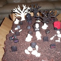 Grave Yard Cupcake Cake 