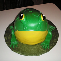 Frog Cake For My Nephew's 5Th Birthday White cake, vanilla buttercream, vanilla fondant.