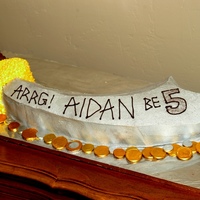 Pirate Sword Silver pedal dust blade, surrounded by chocolate dabloons