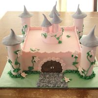 Fairytale Castle Cake Made this for my little girl's fourth birthday. Firstly, many many thanks to member "Louise" for the gorgeouse cake that she...