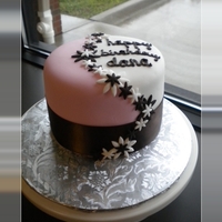 Brown And Pink Daisy Birthday Cake 