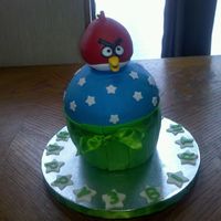 Large Angry Bird Cupcake 
