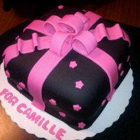 Gift Box Cake 