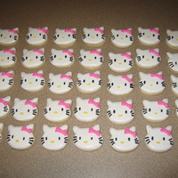Hello Kitty Cookies These cookies were made for the birthday of a little girl turning 4.