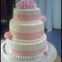 Beginner Wedding Cake I made this wedding cake with 4 days notice! It was for two friends of mine that were getting married spur of the moment. It didn't...