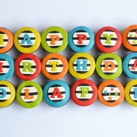 Happy Birthday Olaf! I made these cupcakes for my cousin who hand them out to his classmates to celebrate his birthday! TFL!