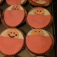 Baby Girl Cupcakes 