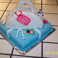 Purse Cake 