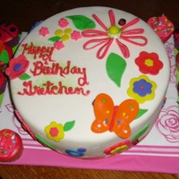 Flowers Fun cake, just starting to decorate my boards!Hmmm, I tried.
