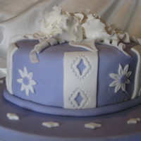 My First Cake Class I had a great time in my fondant and gumpaste class. Can't wait to take the other classes!