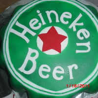 Heineken Beer Cap Butter cake with Strawberry/Banana filling, covered in MMFondant, everything is edible