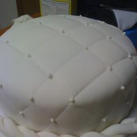 Quilted Cake First time I did quilting on my cake.