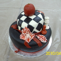 "twilight" Series Cake I got this idea from my favorite books, This cake has the cover from each book in the Saga "Twilight" series. It is a Topsy Turvy...