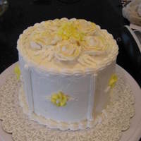 Second Cake I Made white with white and yellow roses