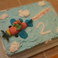 Airplane Birthday Buttercream icing, fondant decorations. Thank you to all of the CC users that have posted their plane pictures, I get my ideas from here!