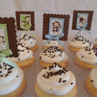 Lil Monkies Cupcakes for a baby shower. Making my own pics for cupcakes is my new favorite project. ;)