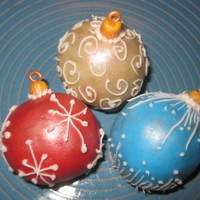 Christmas Decorations Just playing with this concept! Need to work on my piping skills!!