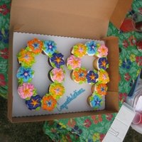 Hawaiian Theme Graduation Cupcake Cake Cupcake cake - Buttercream