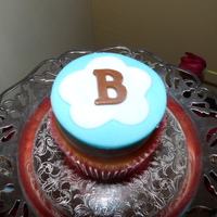 Monogram Cupcake monogram cupcakes for a wedding! The bride made these beautiful tiers to display the cupcakes on!
