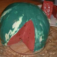 Wcake1.jpg Chocolate cake. Yum.